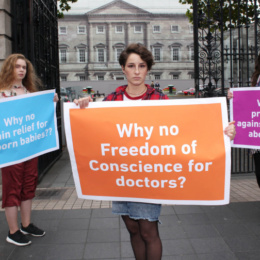 Aborto: l’Irlanda avrà una delle leggi più radicali