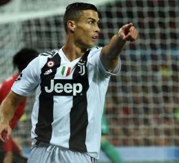 Lettera aperta di un tifoso del Napoli a Cristiano Ronaldo: “Hai perso una grande occasione, sei mediocre”