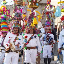 Castrignano celebra il suo Pulcinella: delegazione salentina a “Maschere e tradizioni”