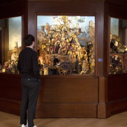 Il “fenomeno Napoli”, tra grande arte barocca e presepi: la mostra a Londra