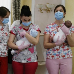 L’8 marzo non c’è tregua per le madri surrogate ucraine