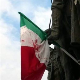 LA “NUOVA” ITALIA CONTRO LA “VECCHIA” ITALIA
